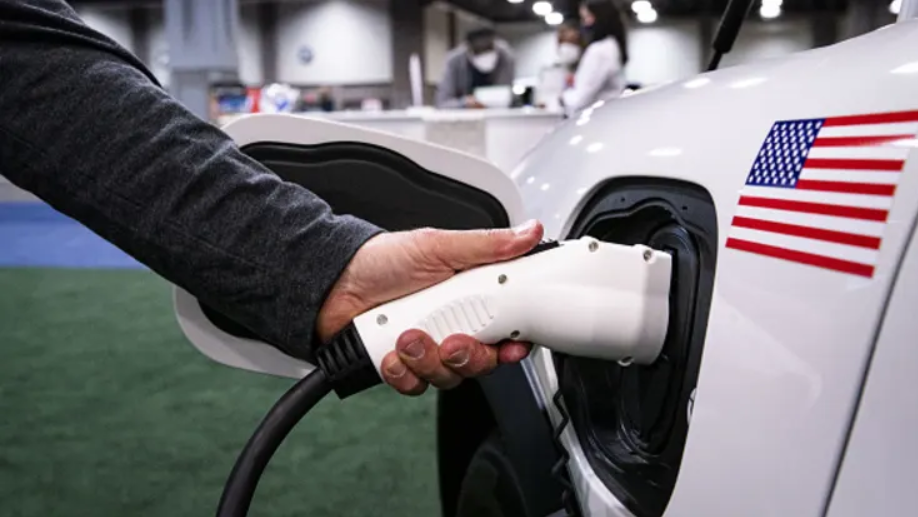 Electric vehicles are in short supply. Here’s what you can find as gas prices soar