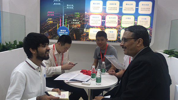 Chinacoat Exhibition: TDD foreign cross-border e-commerce department attracted attention!